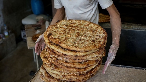 گرانفروشی ۲۰۰ درصدی نان در تهران