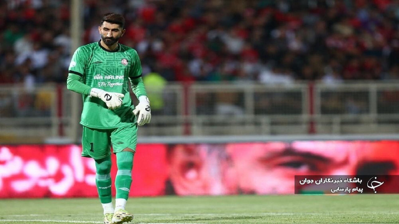 بیرانوند آبروی باشگاه بزرگ پرسپولیس را برده است/ فساد در فوتبالمان بیداد می کند